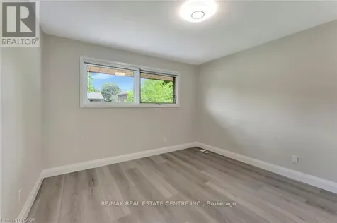 6 Ruskview Road Kitchener ON N2M 4S2
