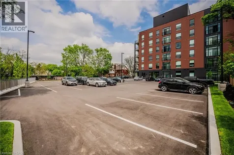 24 Union Street East Waterloo ON N2J 1B7