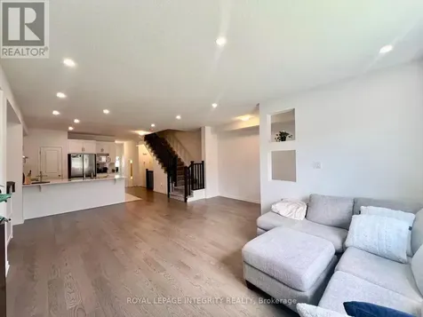 874 Paseana Place Ottawa ON K2V 0P5