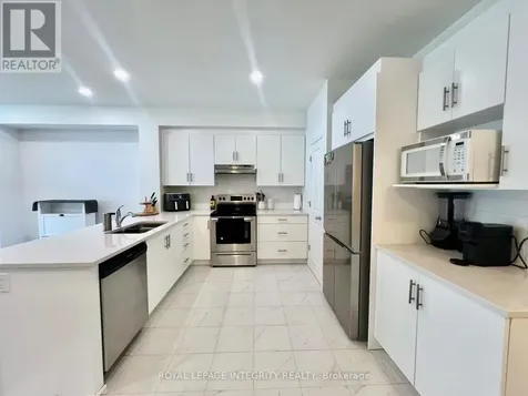 874 Paseana Place Ottawa ON K2V 0P5