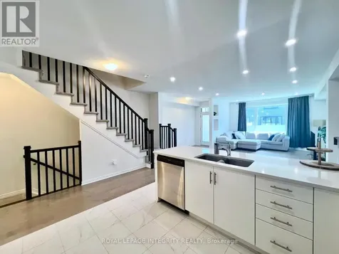 874 Paseana Place Ottawa ON K2V 0P5