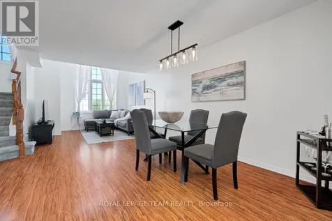 320 Wiffen Private Ottawa ON K2H 1G3