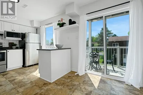 320 Wiffen Private Ottawa ON K2H 1G3
