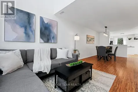 320 Wiffen Private Ottawa ON K2H 1G3