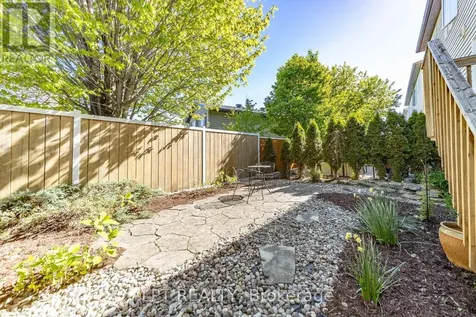 275 Tewsley Drive Ottawa ON K1V 0Y6