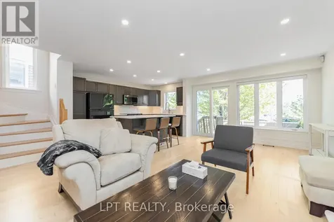 275 Tewsley Drive Ottawa ON K1V 0Y6