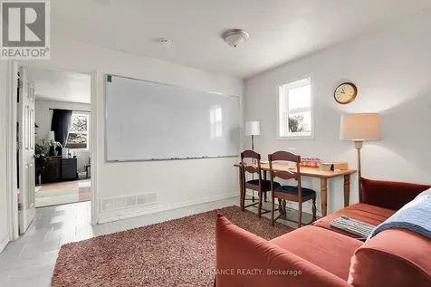 26 Aylmer Avenue Ottawa ON K1S 2W9