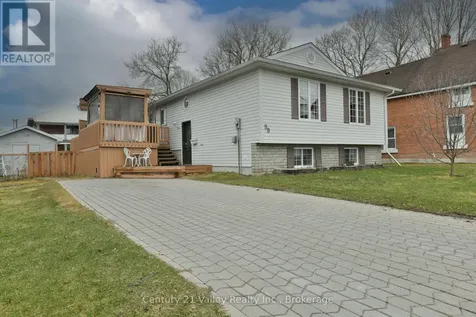 99 Queen Street North Renfrew ON K7V 2A4