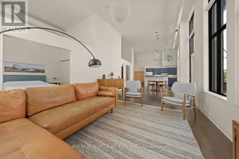 300 Powell Avenue Ottawa ON K1S 5T3