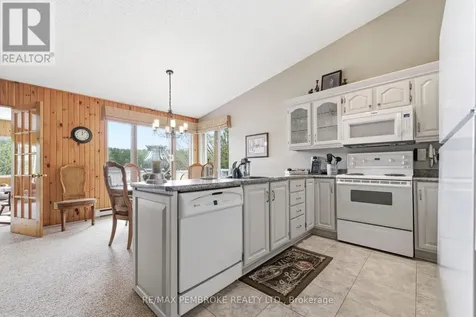 93 Bilsborrow Trail Petawawa ON K8H 2W8