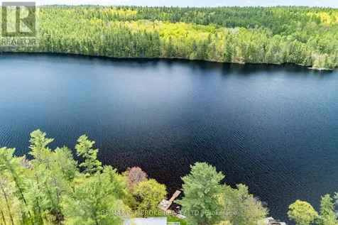 93 Bilsborrow Trail Petawawa ON K8H 2W8