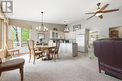 93 Bilsborrow Trail Petawawa ON K8H 2W8