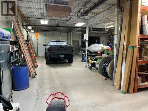 2076 Speers Road Oakville (qe Queen Elizabeth) ON L6L 2X8