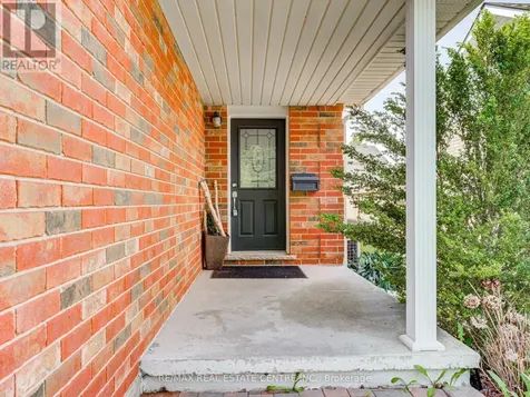 5 Tulip Drive Tillsonburg ON N4G 5S6