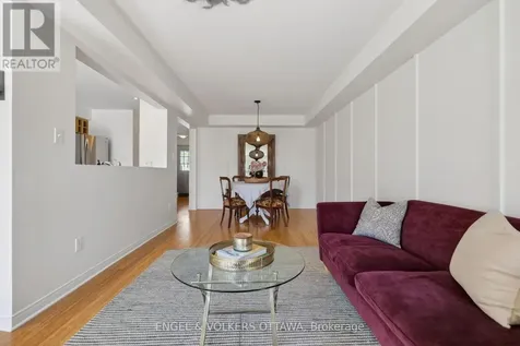 103 Goldwood Private Ottawa ON K2J 0P4