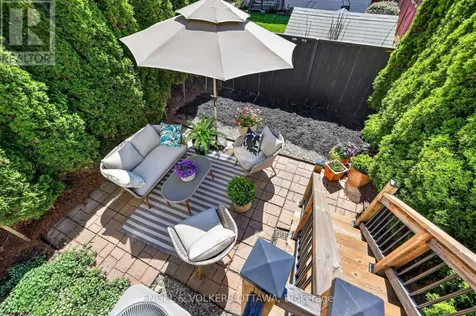 103 Goldwood Private Ottawa ON K2J 0P4