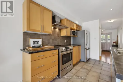 103 Goldwood Private Ottawa ON K2J 0P4