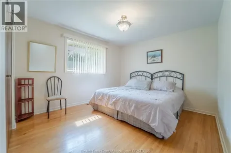 2495 Mckay Windsor ON N9E 2P4