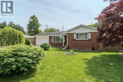 2495 Mckay Windsor ON N9E 2P4
