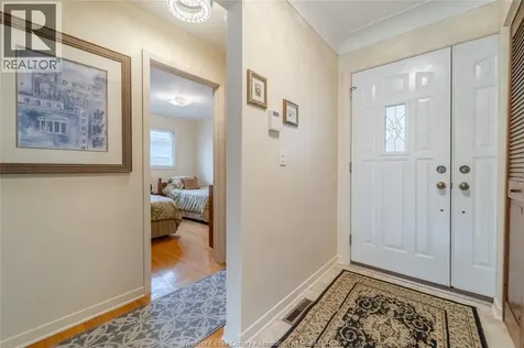 2495 Mckay Windsor ON N9E 2P4