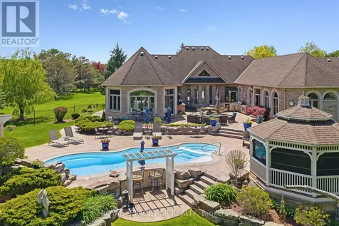 7 Sugarbush Lane Uxbridge ON L9P 2A1