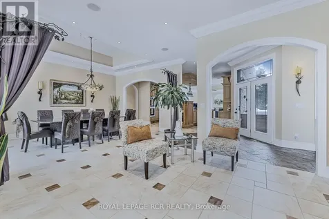 7 Sugarbush Lane Uxbridge ON L9P 2A1