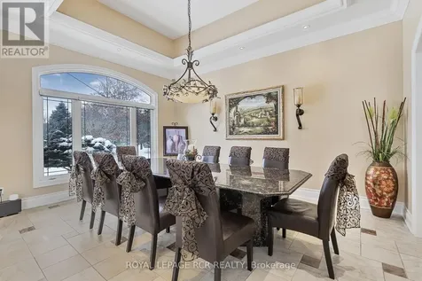 7 Sugarbush Lane Uxbridge ON L9P 2A1