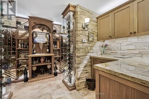 7 Sugarbush Lane Uxbridge ON L9P 2A1