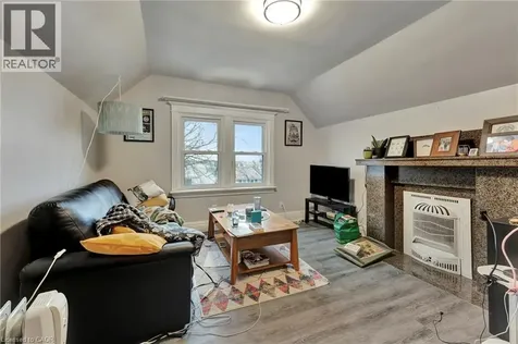 70 Belview Avenue Hamilton ON L8L 7K8
