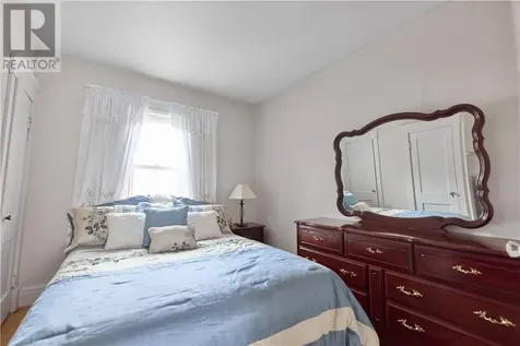 10 Keziah Court Sudbury ON P3B 2T6