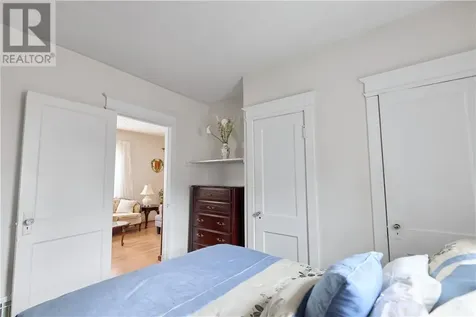 10 Keziah Court Sudbury ON P3B 2T6