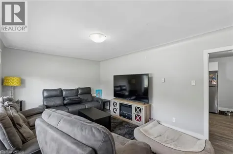 158 Laurentian Drive North London ON N5W 1P2