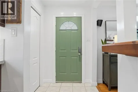 261 Andrew Street Newmarket ON L3Y 1H1