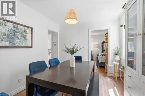 261 Andrew Street Newmarket ON L3Y 1H1