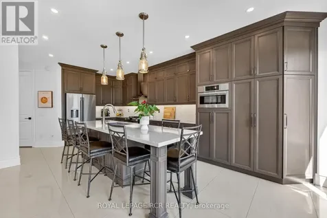 14 Emerald Heights Drive Whitchurch-stouffville ON L4A 0C8