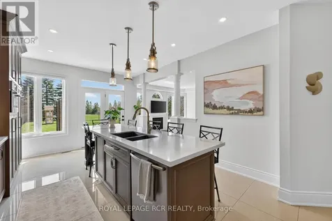 14 Emerald Heights Drive Whitchurch-stouffville ON L4A 0C8