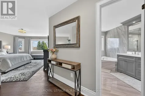 14 Emerald Heights Drive Whitchurch-stouffville ON L4A 0C8