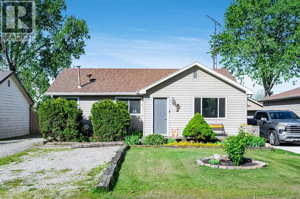 6 Standaert Road Chatham ON N7M 5J7