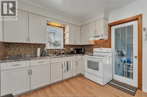 1166 Pierre Avenue Windsor ON N9A 1L4