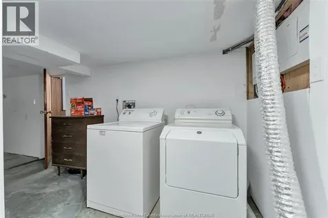 1166 Pierre Avenue Windsor ON N9A 1L4