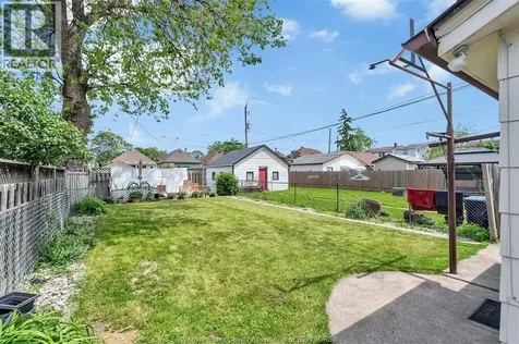 1166 Pierre Avenue Windsor ON N9A 1L4