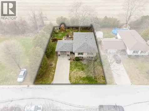 42 William Avenue Kingsville ON N9Y 3T4
