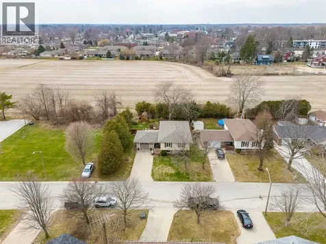 42 William Avenue Kingsville ON N9Y 3T4