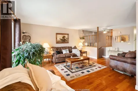 42 William Avenue Kingsville ON N9Y 3T4