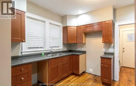 1536 Parent Avenue Windsor ON N8X 4J7