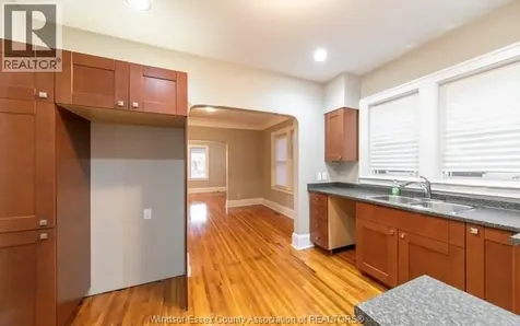 1536 Parent Avenue Windsor ON N8X 4J7