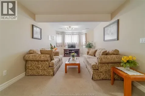 1423 Oakwood Lakeshore ON N0R 1A0