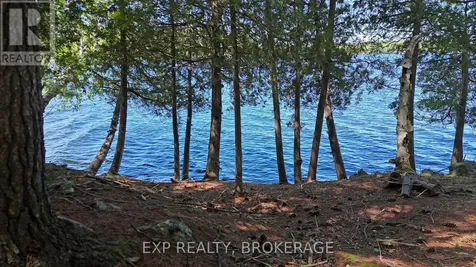 7B Overlook Lane Rideau Lakes ON K0G 1E0