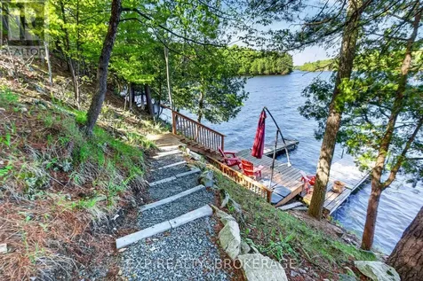 7A&B Overlook Lane Rideau Lakes ON K0G 1E0
