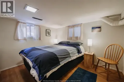 235 Oak Avenue Windsor ON N9A 5E5